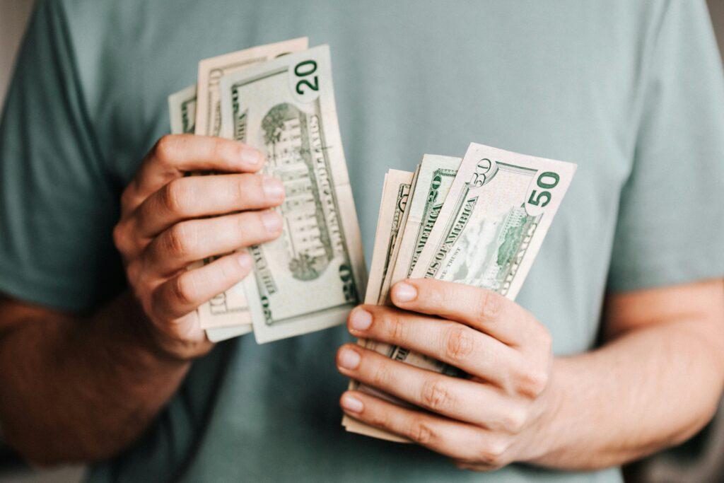 Bankadaki Döviz Hesabından Vergi Alınıyor Mu?